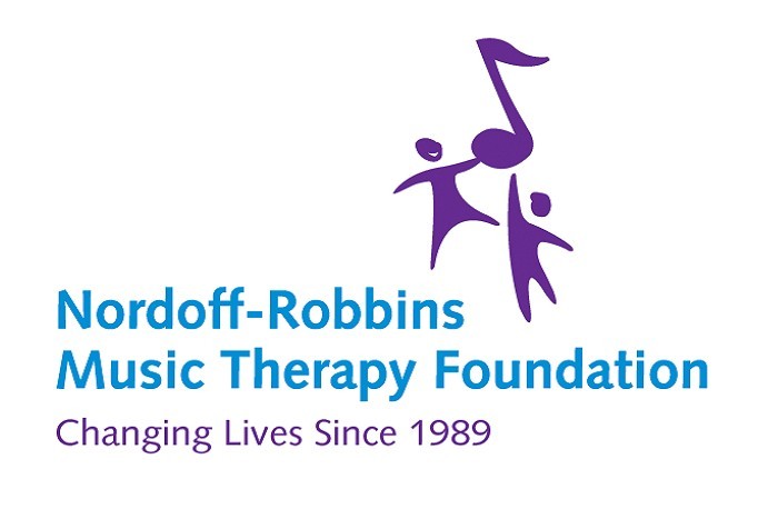 諾道夫-羅賓斯音
樂治療 Nordoff Robbins Music Therapy